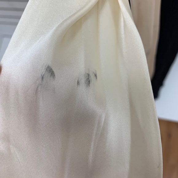 BCBG Silk Chiffon Gown with Silk Sash - Picture 4 of 4